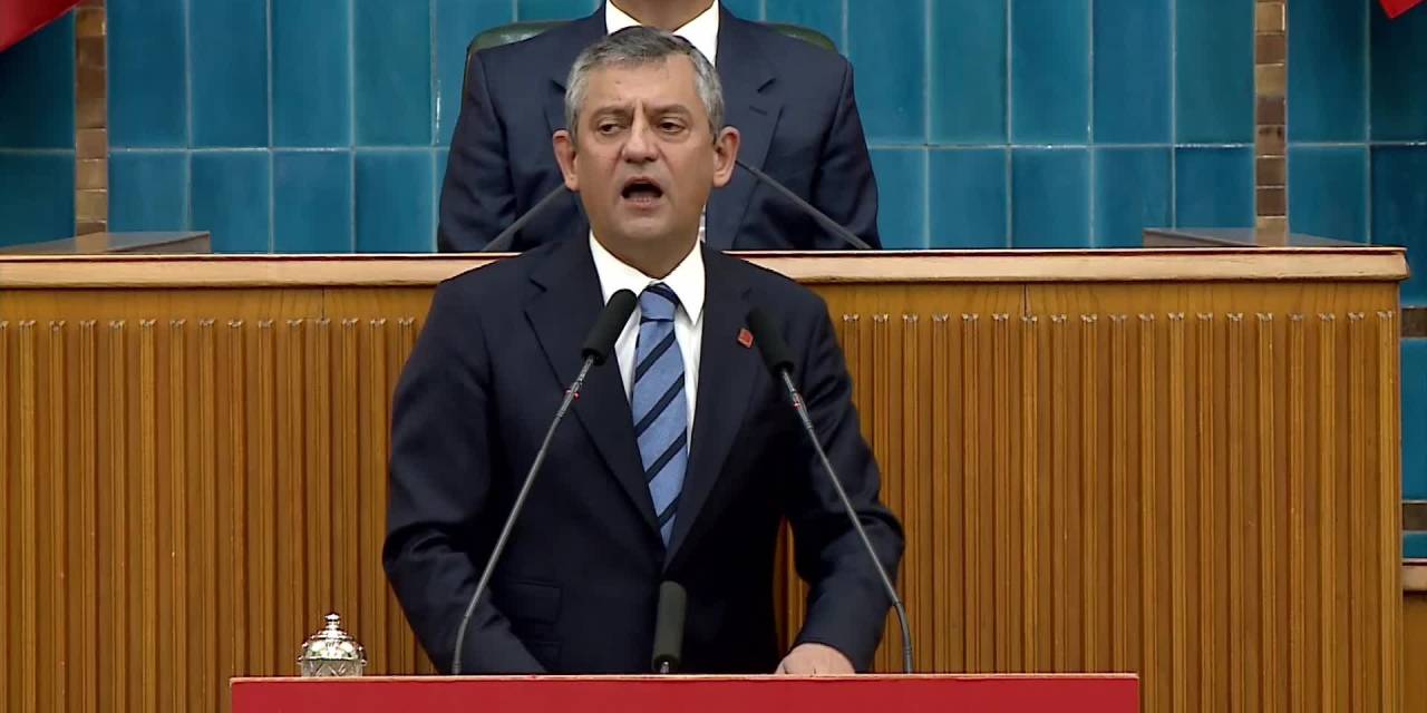 Özgür Özel, zorunlu eğitimdeki dramı vurguladı