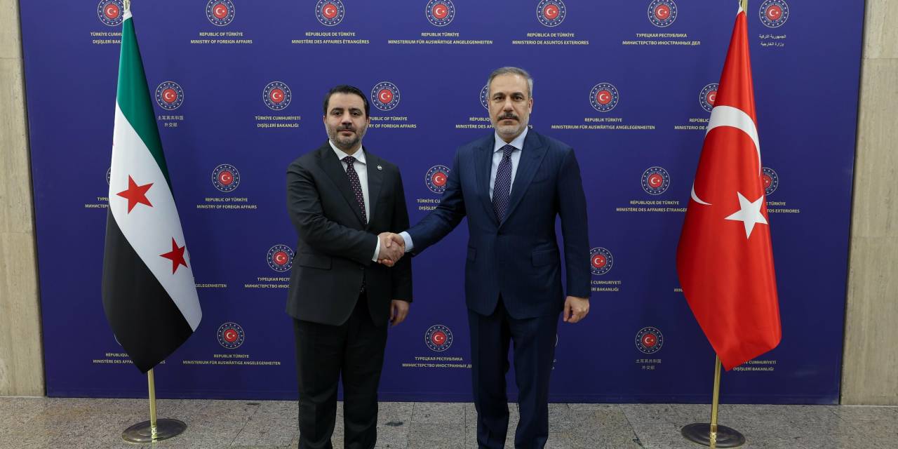 Suriye Dışişleri Bakanı Türkiye'ye ayak basıyor