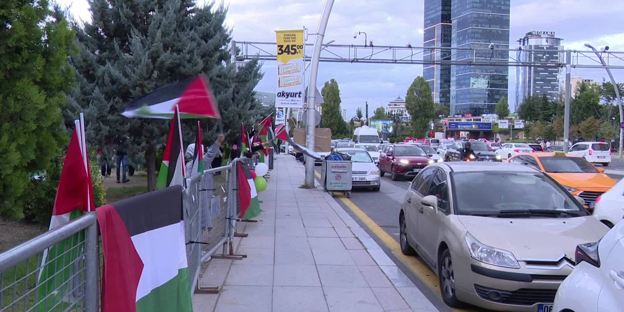 Ankara'da İsrail'e ambargo eylemi