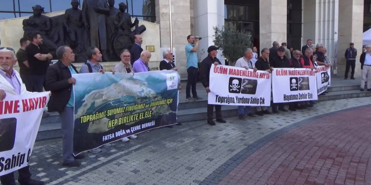 Giresun'da maden aramalara karşı büyük protesto