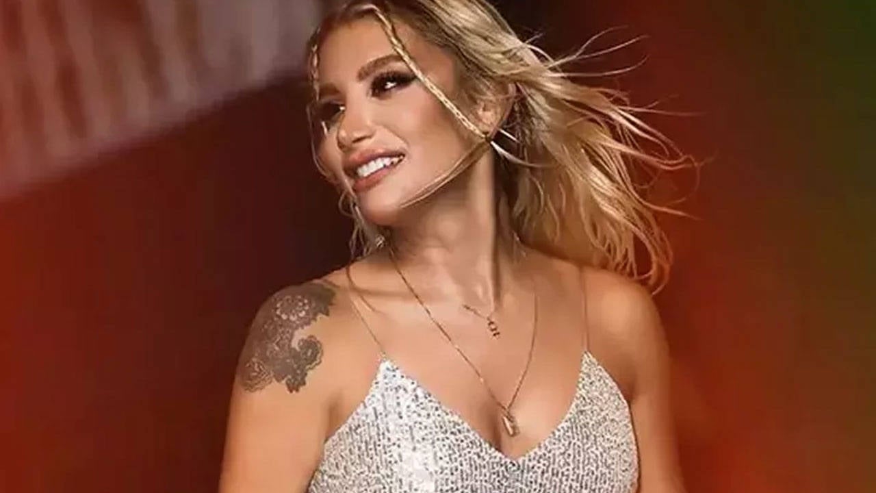 Şarkıcı İrem Derici gözaltına alındı!