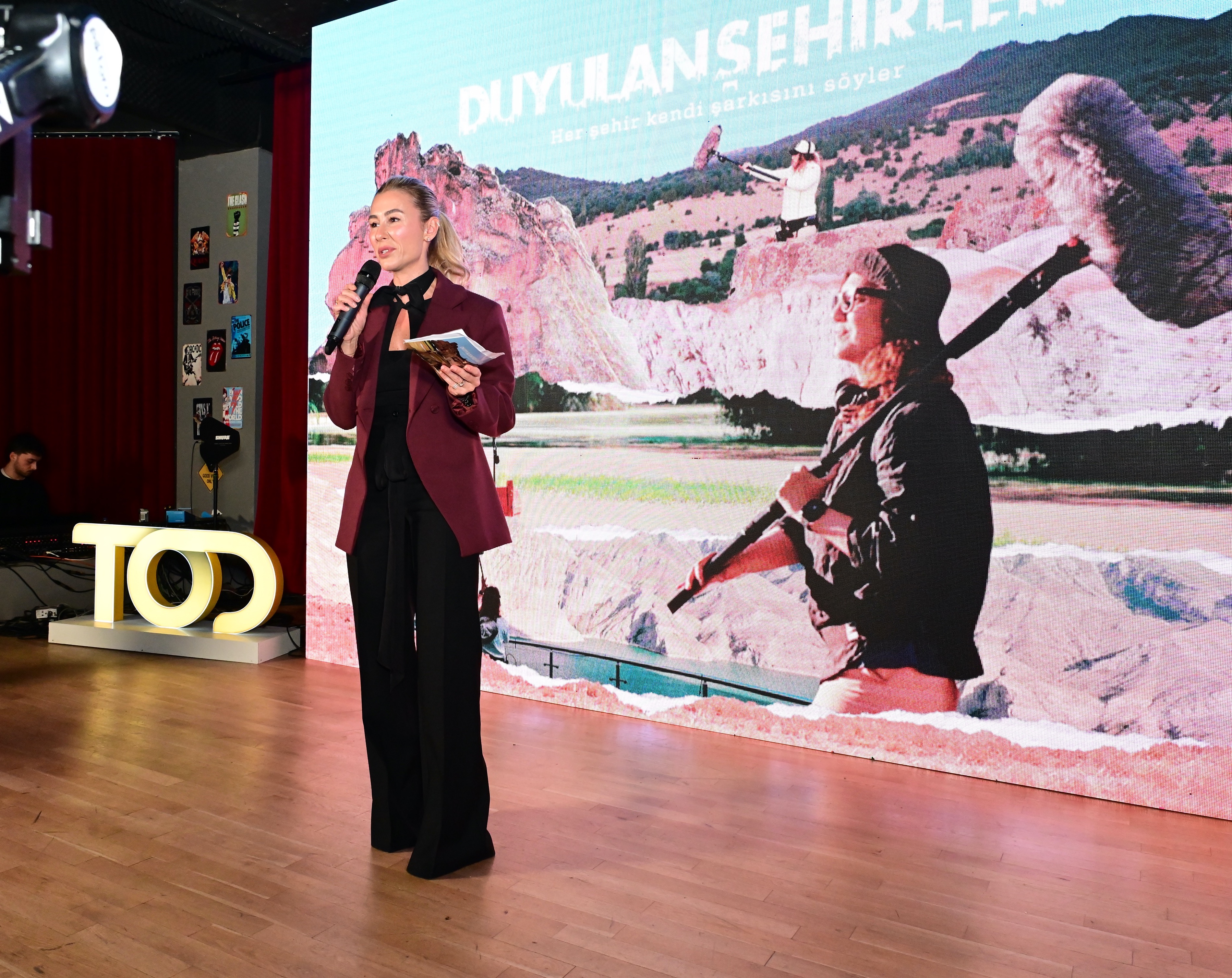 Yasemin Şefik’ten Türkiye’nin seslerine duygusal bir yolculuk