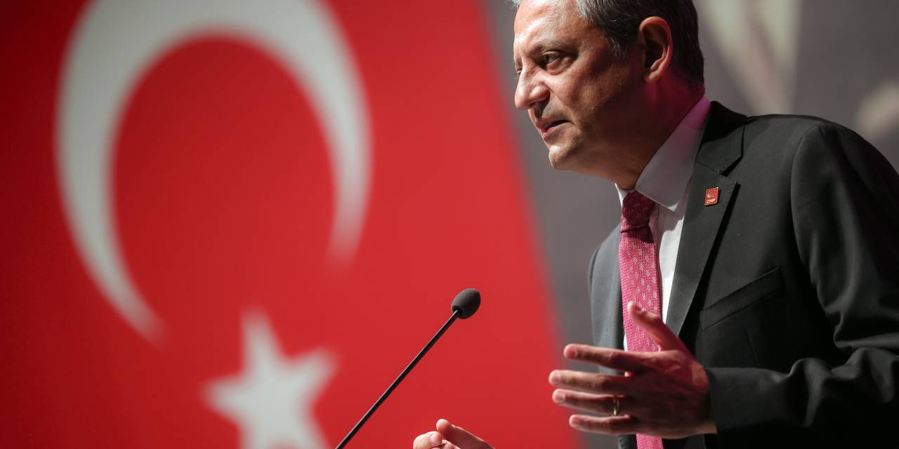 Özgür Özel: "İsrail'in vicdan gemisine yönelik saldırısını şiddetle kınıyoruz"