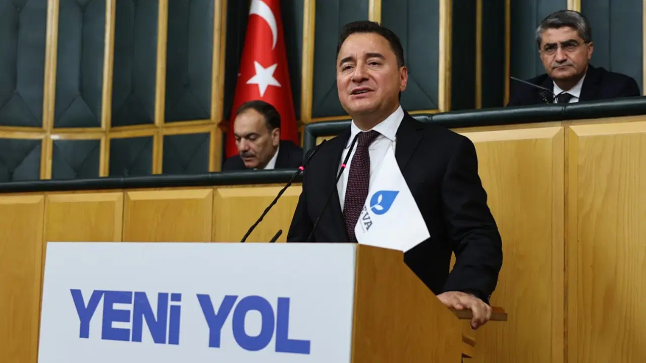 Ali Babacan’dan sert tepki: Size mi soracağız kardeşim