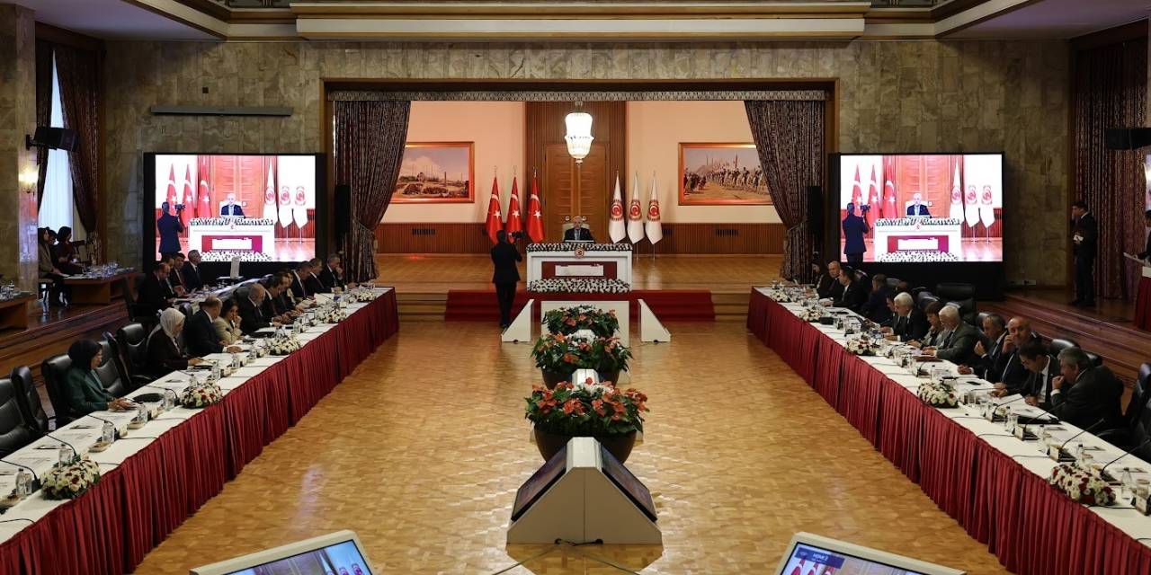 Diyarbakır'daki mezarların sırrı çözülüyor