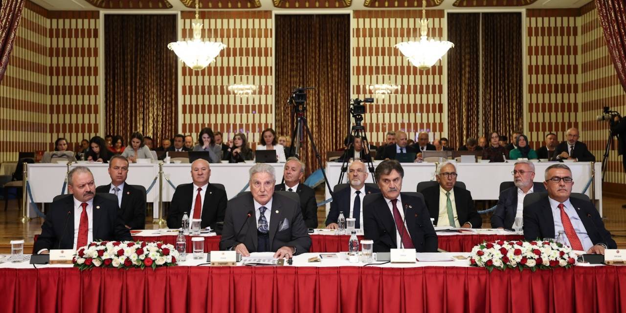 Siyaset, çözümün anahtarıdır