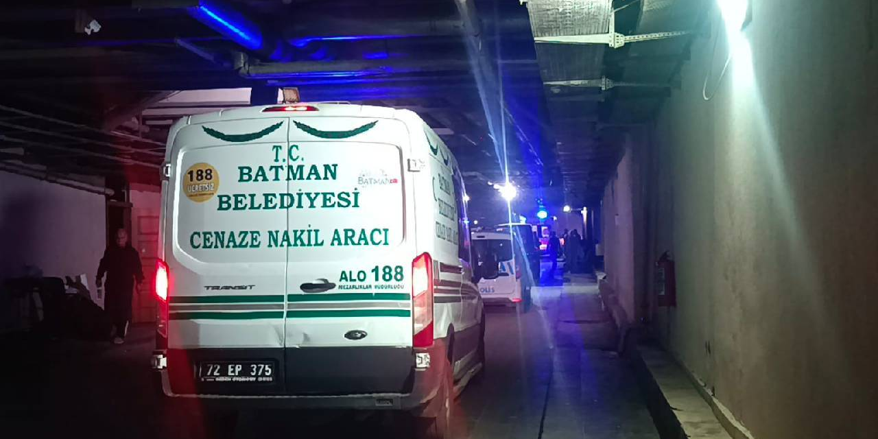 AKP'li belediye başkanının ağabeyi, tabancayla vurulmuş halde bulundu