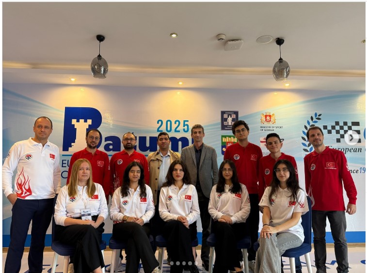Milli satranççılar Avrupa Takımlar Şampiyonası için Batum’da