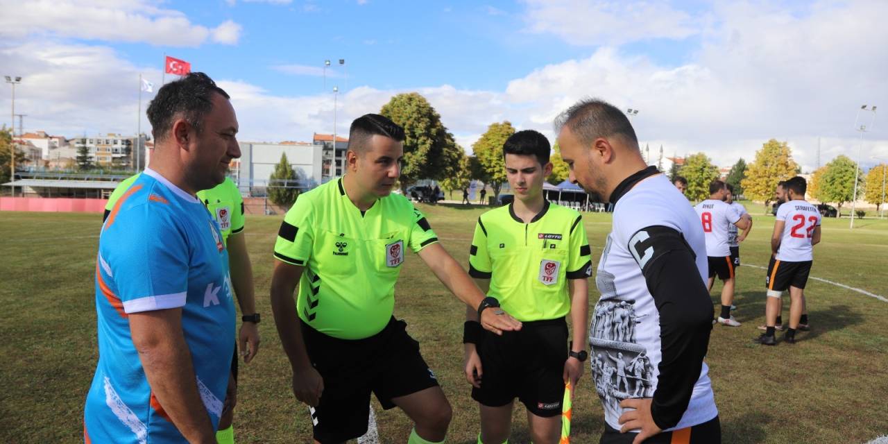 Cumhuriyet Kupası Futbol Turnuvası başladı