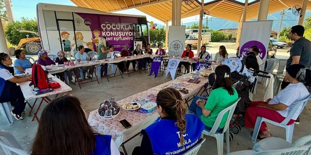 Gezici danışma Otobüsü kadınlar ve çocuklarla buluşmaya devam ediyor