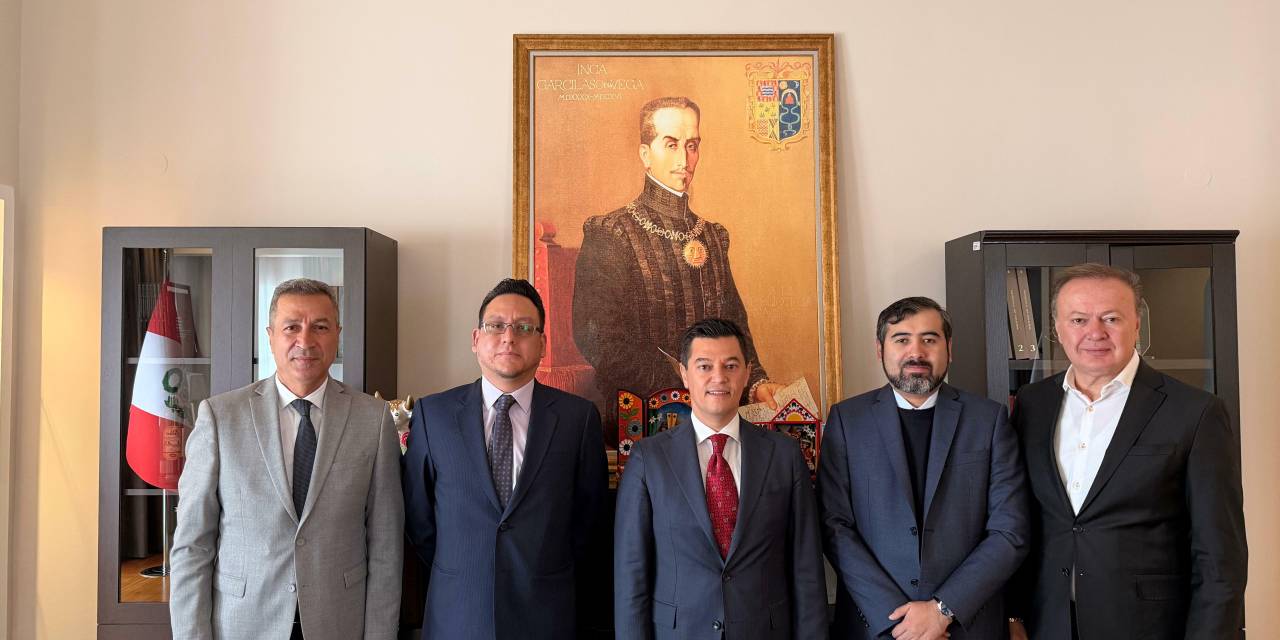 Marmaris Belediye Başkanı Acar Ünlü, Latin Amerika büyükelçileriyle bir araya geldi