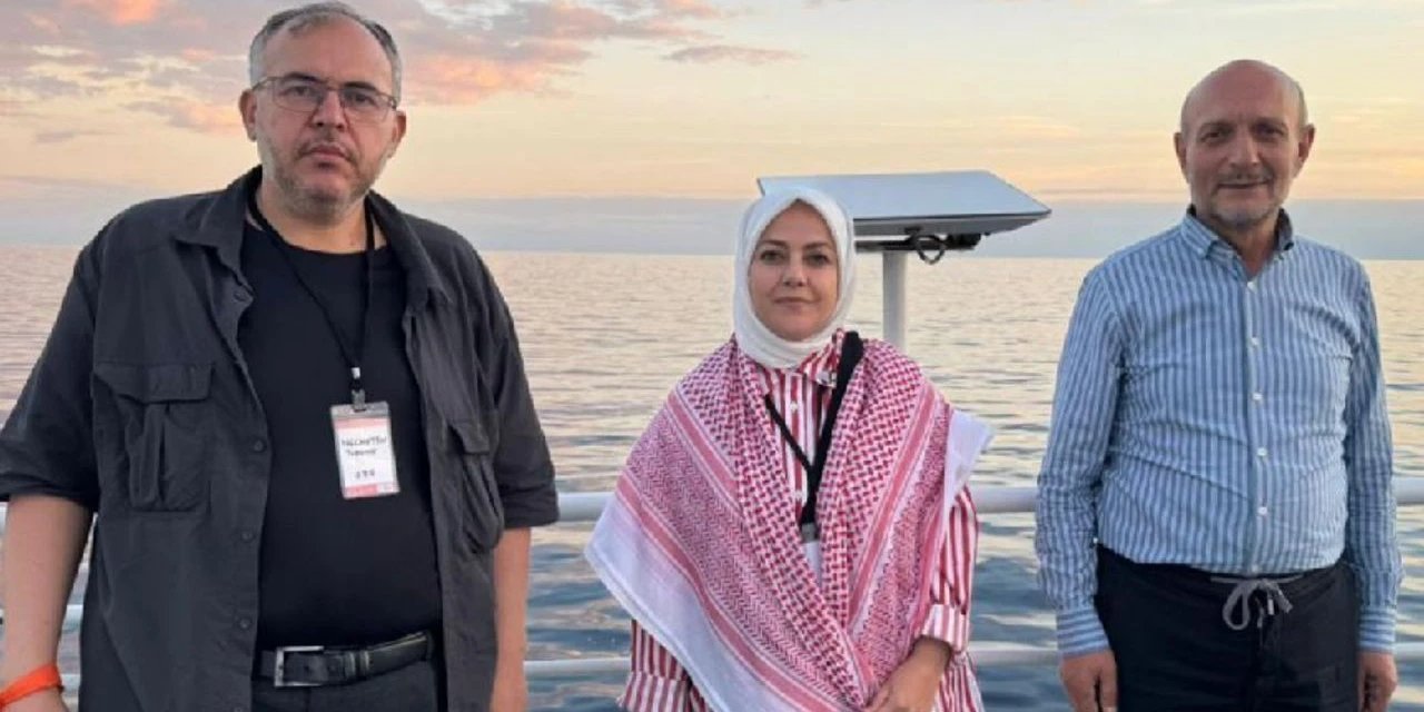 Sumud Filosu'nda alıkonulan üç milletvekili Türkiye'ye döndü