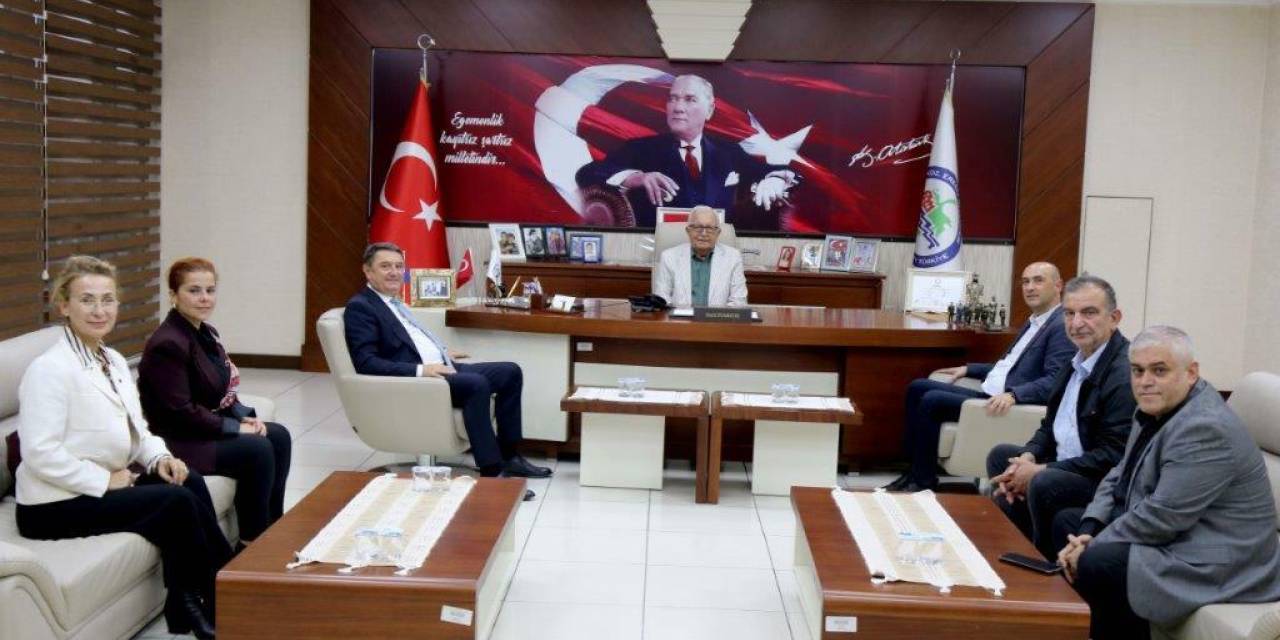 Posbıyık, CHP'li başkanları makamında ağırladı