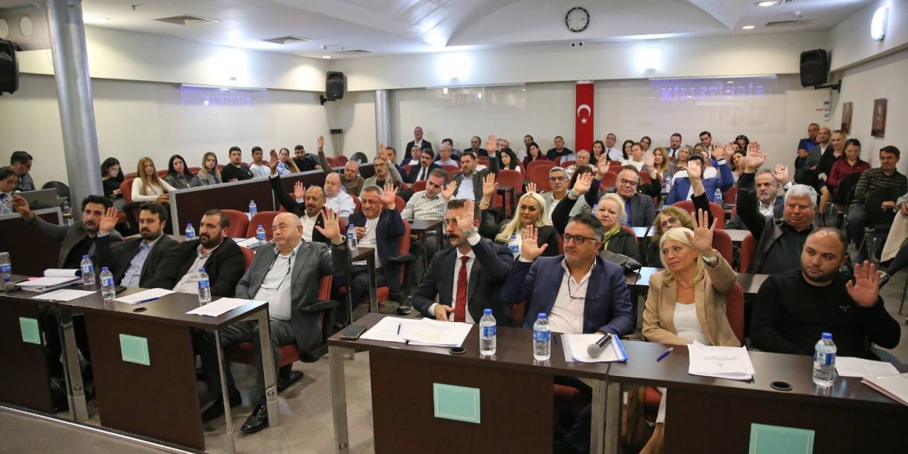 Karşıyaka'nın 2026 bütçesi 4,9 milyar TL olarak onaylandı