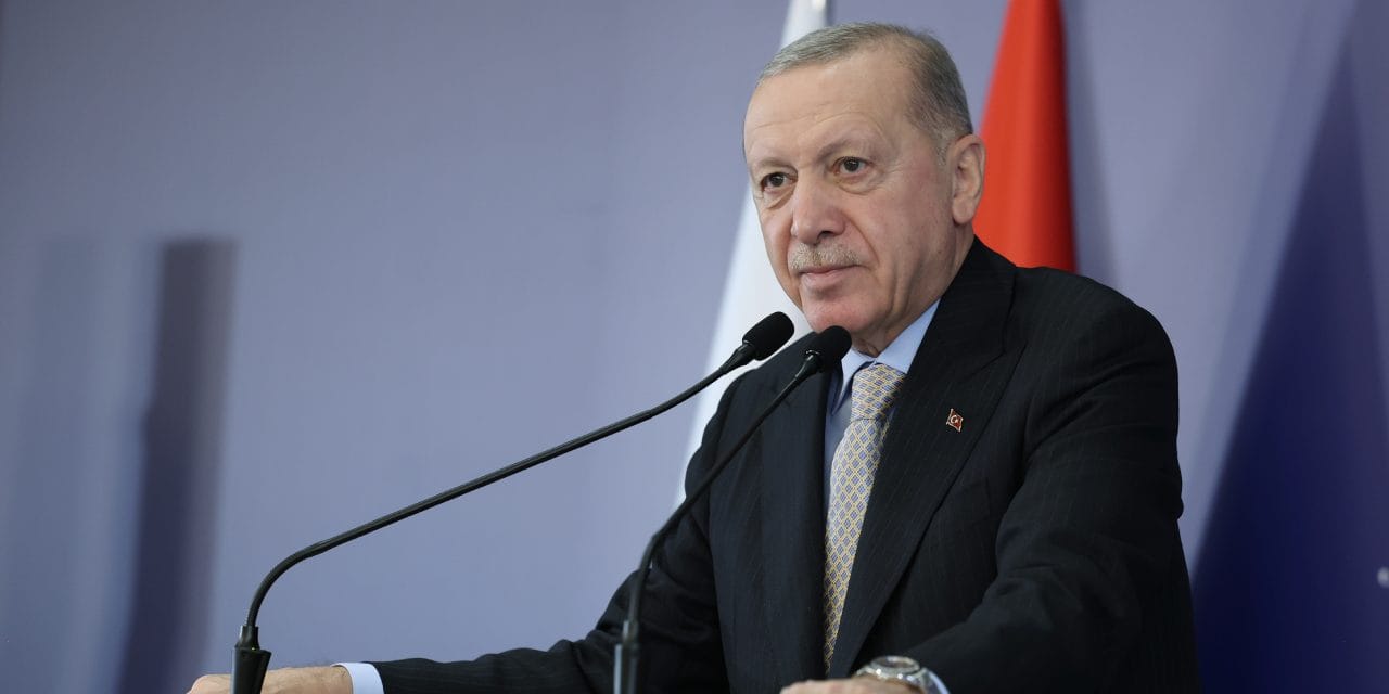 Özgür Özel’in ‘özür dile’ çıkışına Erdoğan böyle karşılık verdi