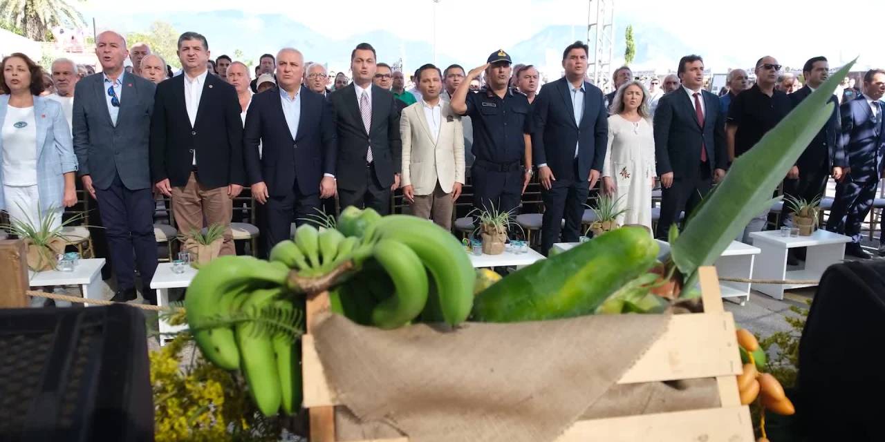 Alanya Tropikal Meyve Festivali coşkuyla başladı