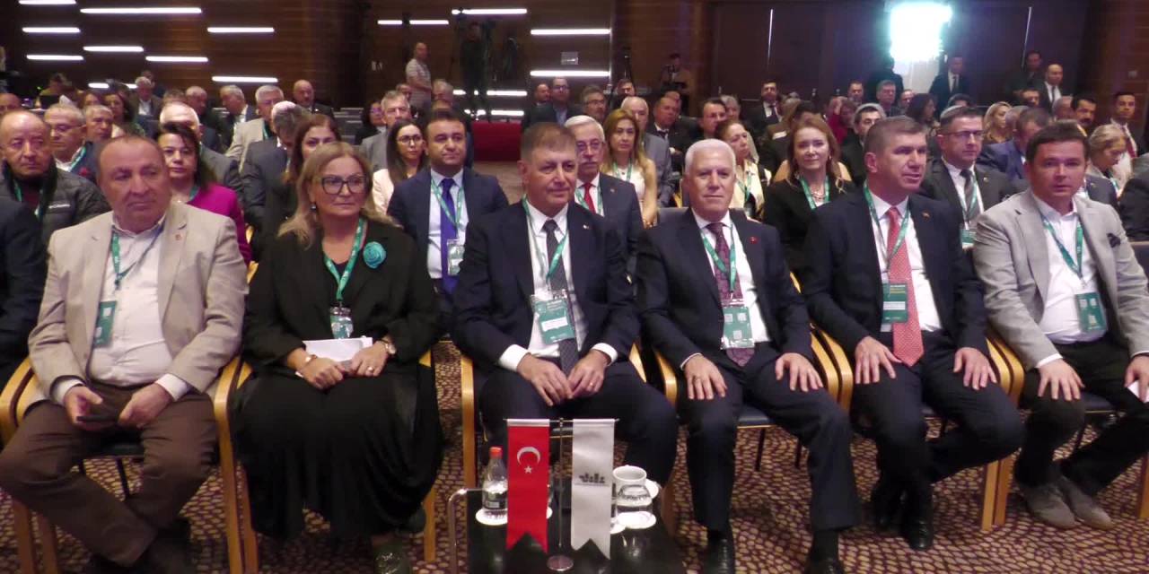 Cemil Tugay: İklim krizini durdurmazsak gelecekte daha kötü günler bizi bekliyor