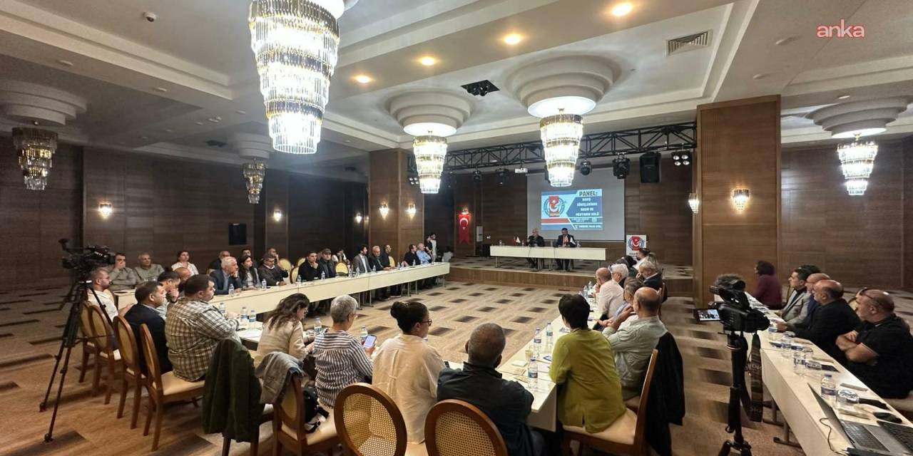 Diyarbakır'da Medya ve Barış süreci paneli