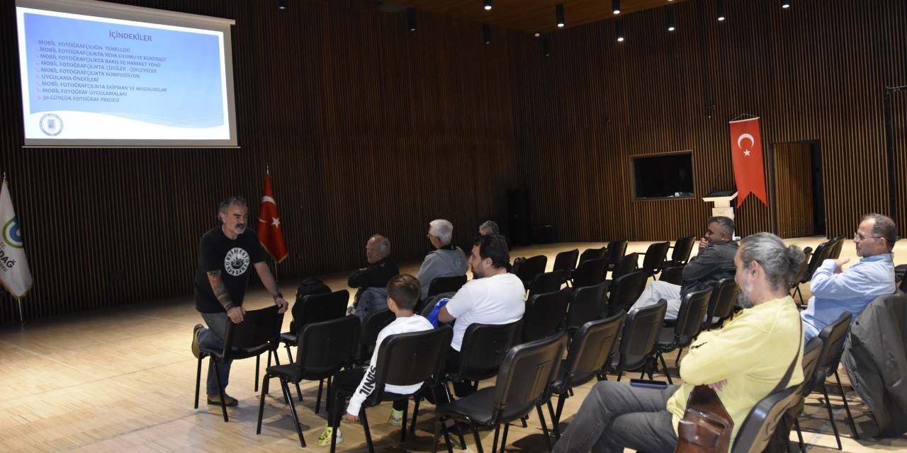 Tekirdağ'da Mobil Fotoğrafçılık Atölyesi Gerçekleşti