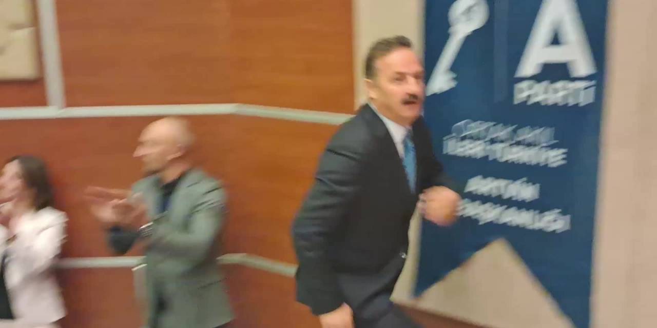 Ağıralioğlu: 'Cumhurbaşkanı muhalefet bulamadım diyordu, Biz iktidar bulduk'