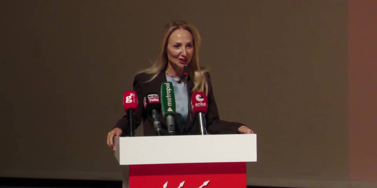 CHP Denizli Kongresi'nde Yavaş'a tam destek: 'Güneşi balçıkla sıvayamazlar'