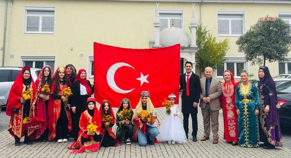 Fürth'deki Hasat Bayramı'nda Türk Birliği'ne büyük ilgi