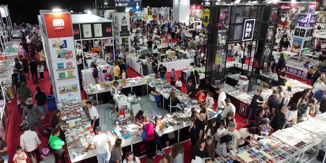 Antalya Kitap Fuarı rekora koştu: 10 günde 1 milyon 103 bin ziyaretçi