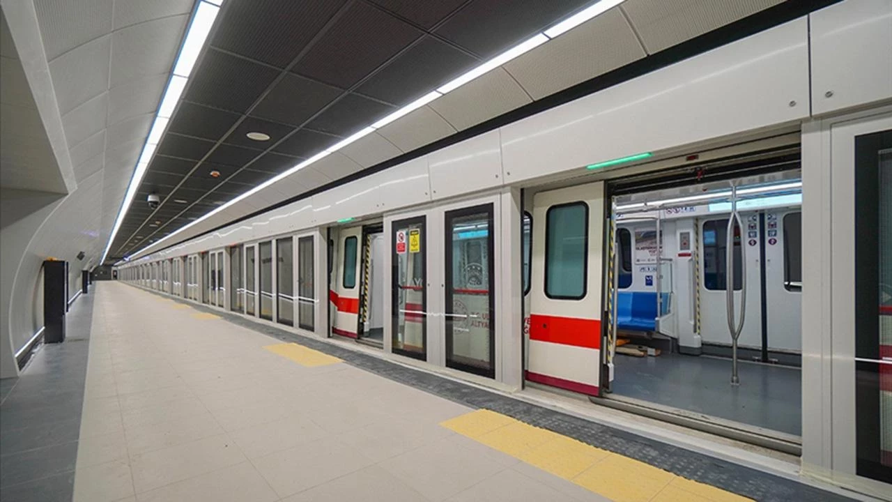 Ankara'da metro ve üst geçitlere sabotajlar devam ediyor