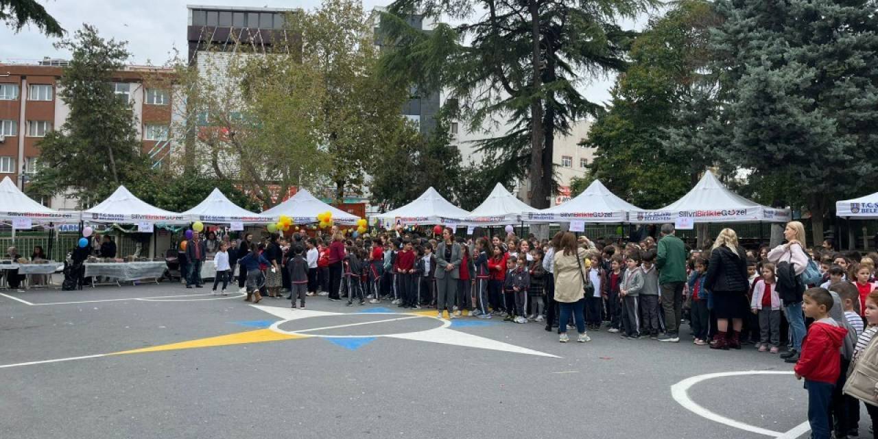 Silivri'deki okullarda afet tatbikatı yapıldı