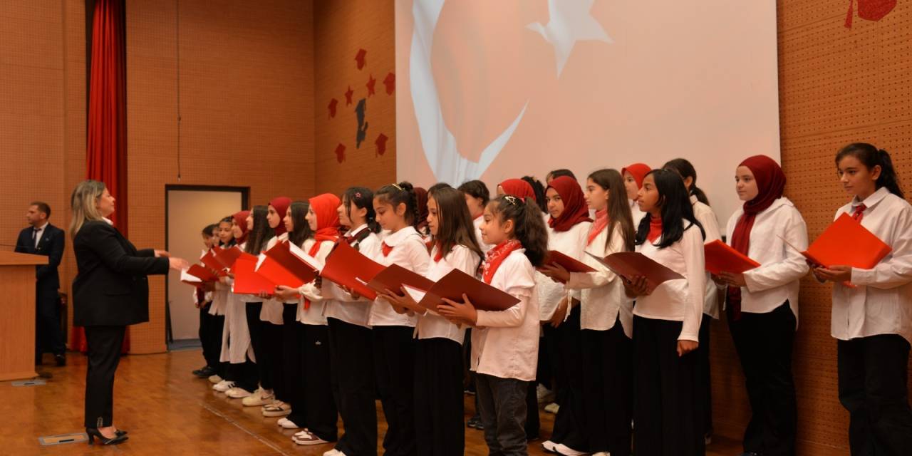 Ankara'nın başkent oluşu Kahramankazan'da coşkuyla kutlandı