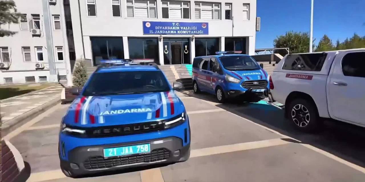 Ali Yerlikaya: JASAT, 10 yıldan fazla aranan 103 kişiyi yakaladı