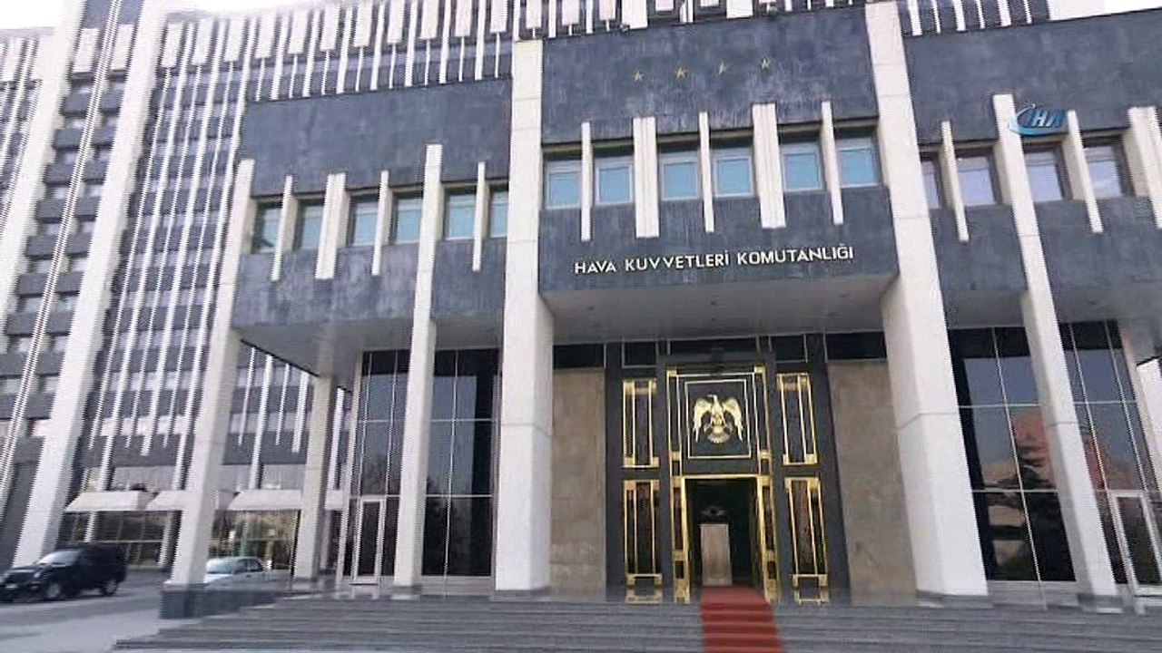 Hava Kuvvetleri'nde görevde olan 5 ‘mahrem imam’ yakalandı