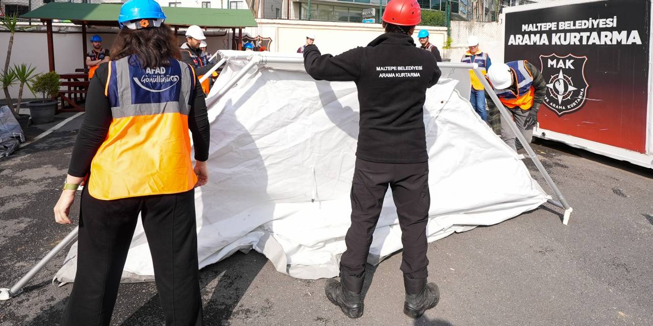 Maltepe'de afetlere hazırlık için gönüllü seferberliği