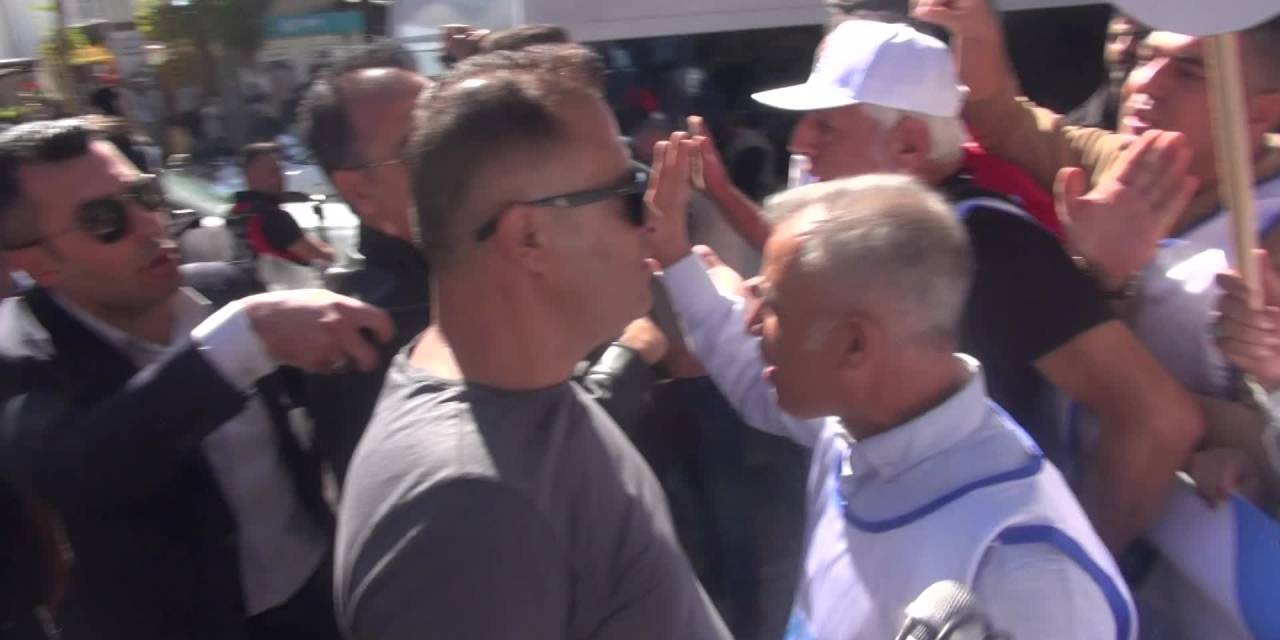 KESK'ten Adıyaman'da KHK ile ihraç edilenlerin iadesi için yürüyüş