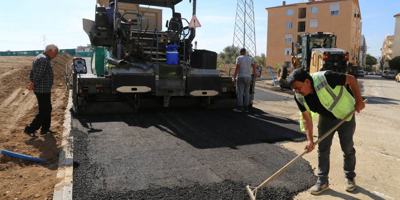 Edremit'te yeni köprünün çevre düzenleme çalışmaları sona ermek üzere