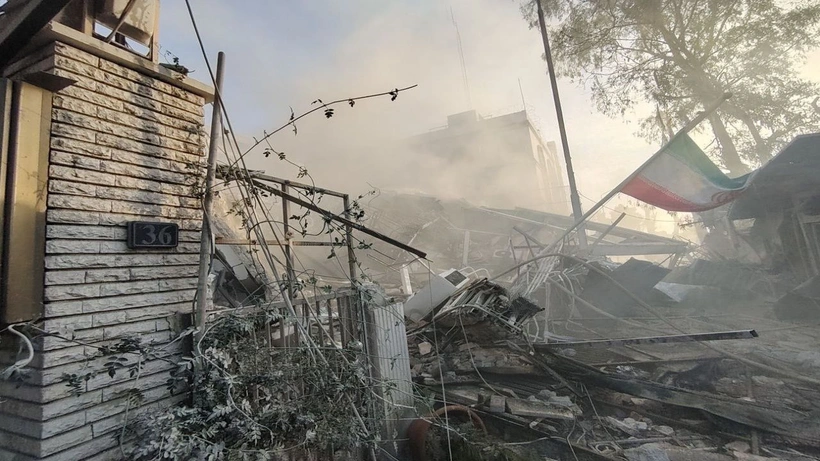 İran'ın Şam Büyükelçisi'nin konutu bombalandı