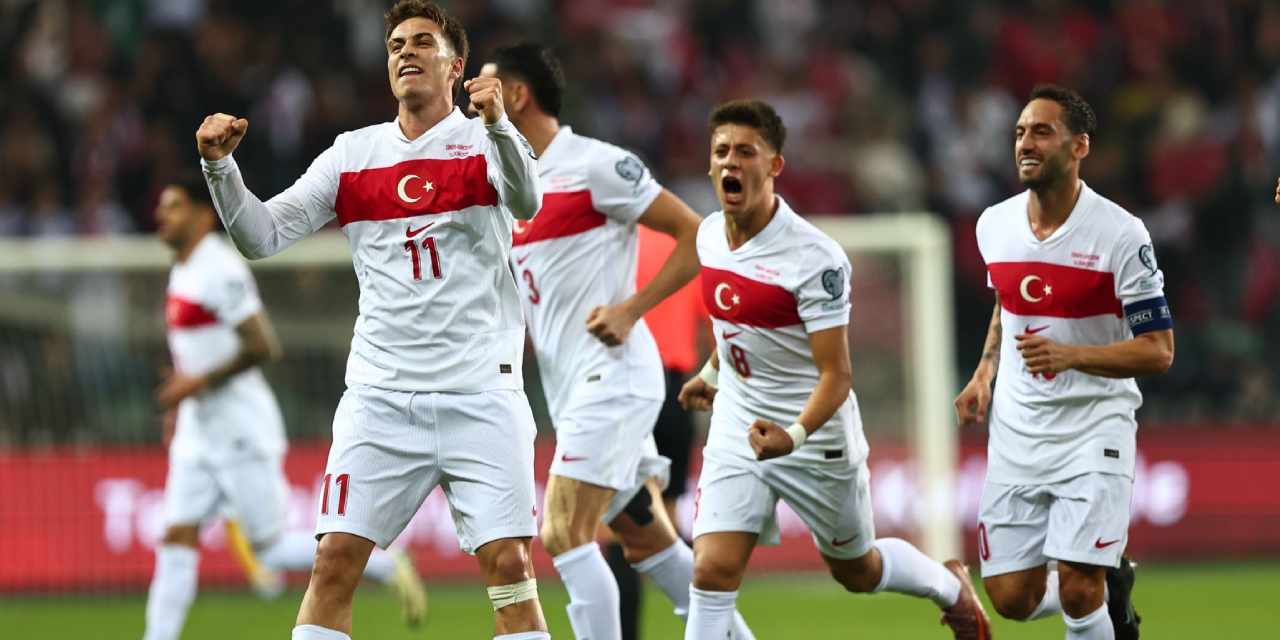 A Milli Takım adım adım Play-off'a: Kocaeli'de Gürcistan karşısında görkemli galibiyet