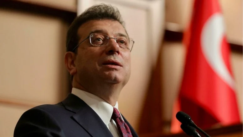 İktidara yakın gazetenin yazarından İmamoğlu'na destek