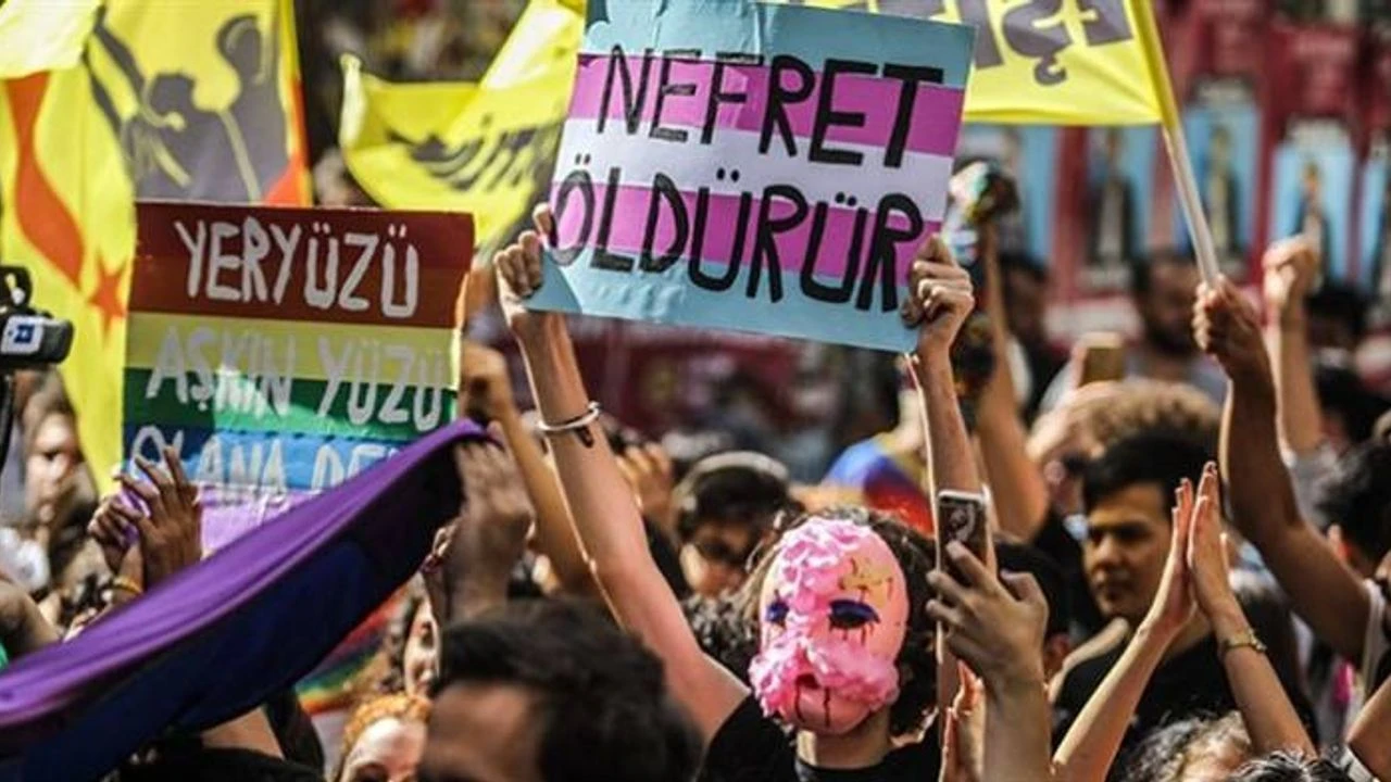 11. Yargı paketinin hedefi LGBTİ+ bireyler: “Biyolojik cinsiyete aykırı davranışa" hapis cezası geliyor!
