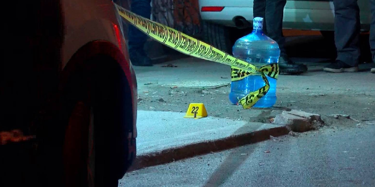 Esenyurt’ta uzun namlulu silahlarla dehşet saçtılar: Çevredekiler saniyelerle kurtuldu