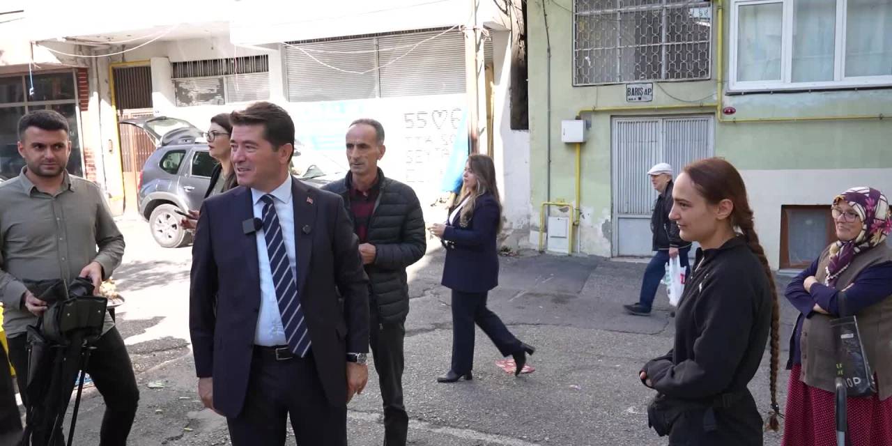 Başkan Kaya, semt pazarında esnafı dinledi