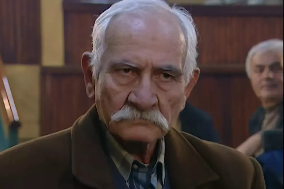 "Yabancı Damat" dizisinin Memik Dede'si Erkin Güzelbeyoğlu hayatını kaybetti