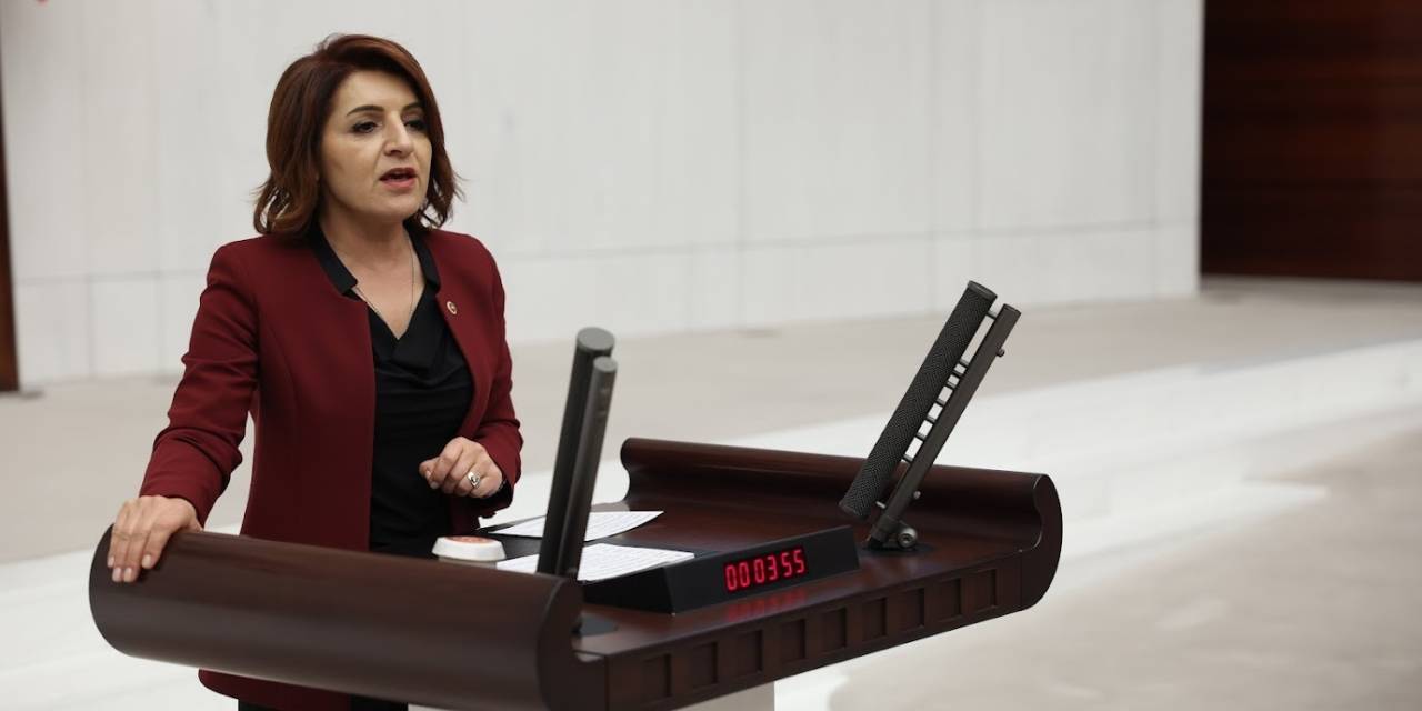 Bakan Kurum'dan deprem konutları hakkında 2 cümlelik açıklama