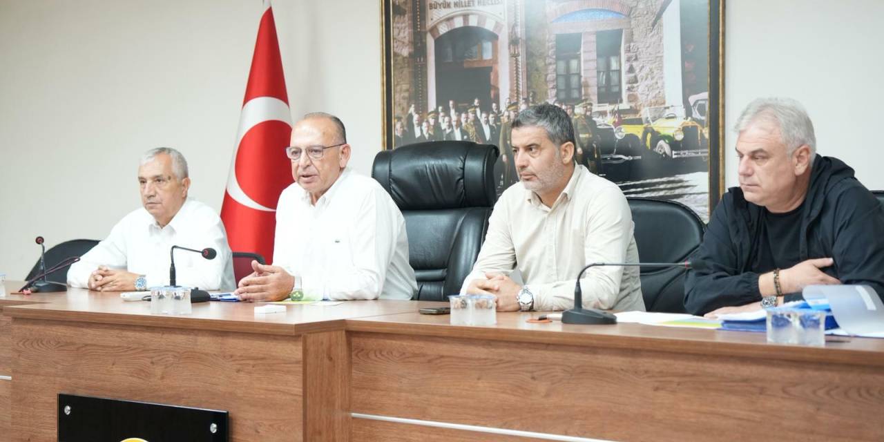 Turgutlu'da spor destekleri sürüyor