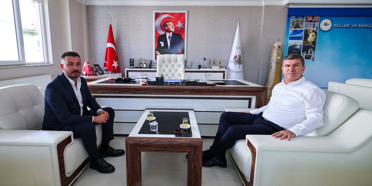 Ercengiz, muhtar Özdilman ile sosyal medya spekülasyonlarını görüştü