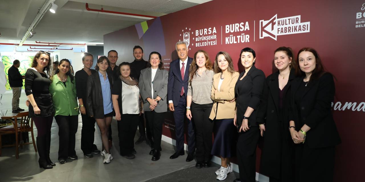 İstanbul’da sanatseverler Bursa Sanat Çalıştayı eserleriyle buluştu