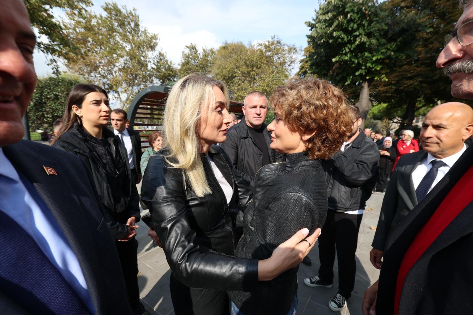 Kaftancıoğlu da katıldı: Dilek İmamoğlu Saraçhane'de konuştu