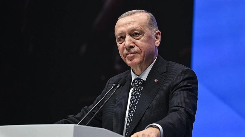 Cumhurbaşkanı Erdoğan Nazım şiiri okudu, yatırımcılara seslendi: Kapımız açık