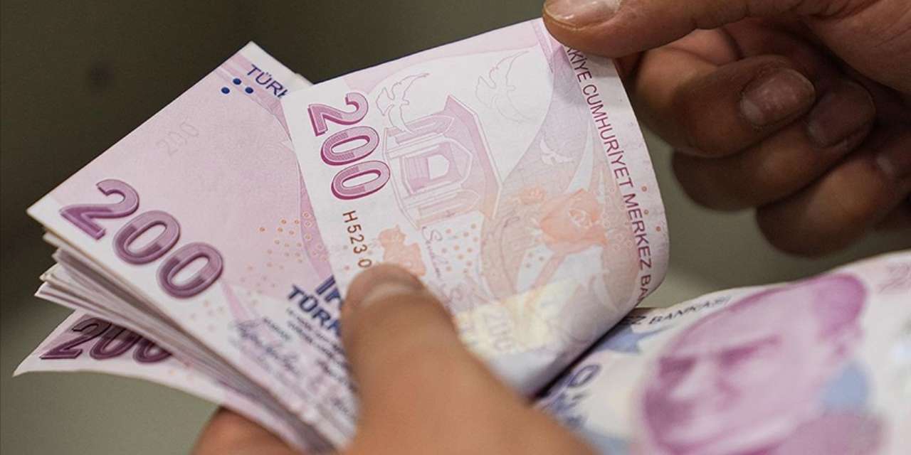 ‘Yeni asgari ücret ne kadar olacak’ sorusuna yanıt