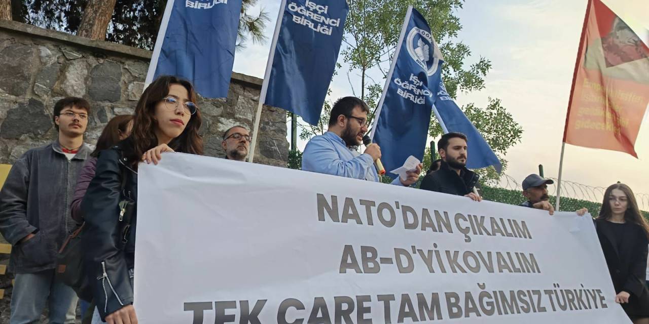 İTÜ'de öğrenciler NATO etkinliğini protesto etti